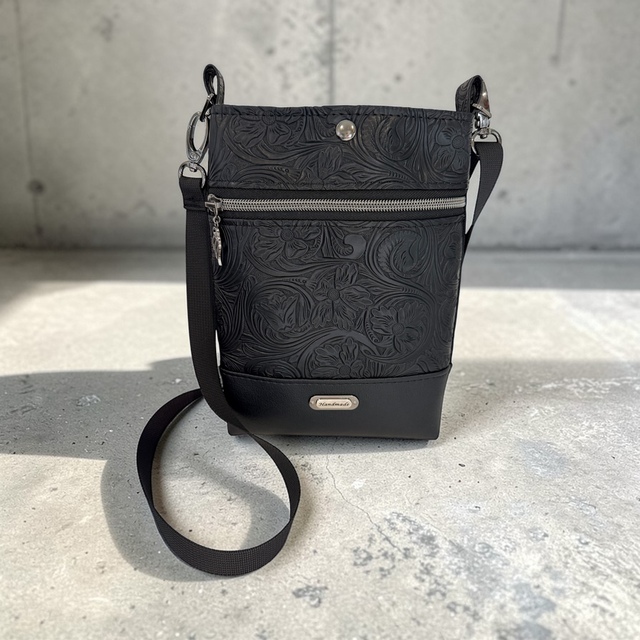 Crossbody bag